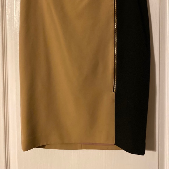 Ann Taylor Black & tan zipper pencil skirt size 6 - Picture 6 of 8